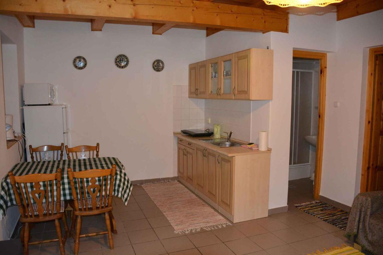 Apartment Balatonbereny 8 Ngoại thất bức ảnh